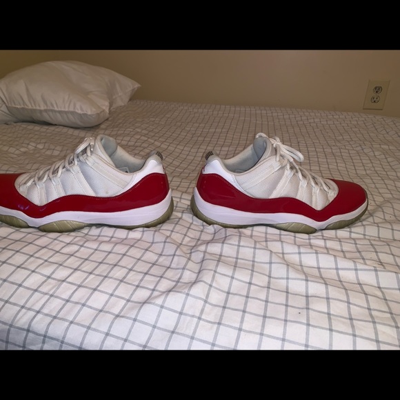 Jordan 11 low “cherry” - Picture 4 of 5